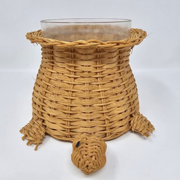 Vintage Wicker Turtle Basket Planter With Insert Made In Taiwan 4 Inch Pot - Picture 2 of 11